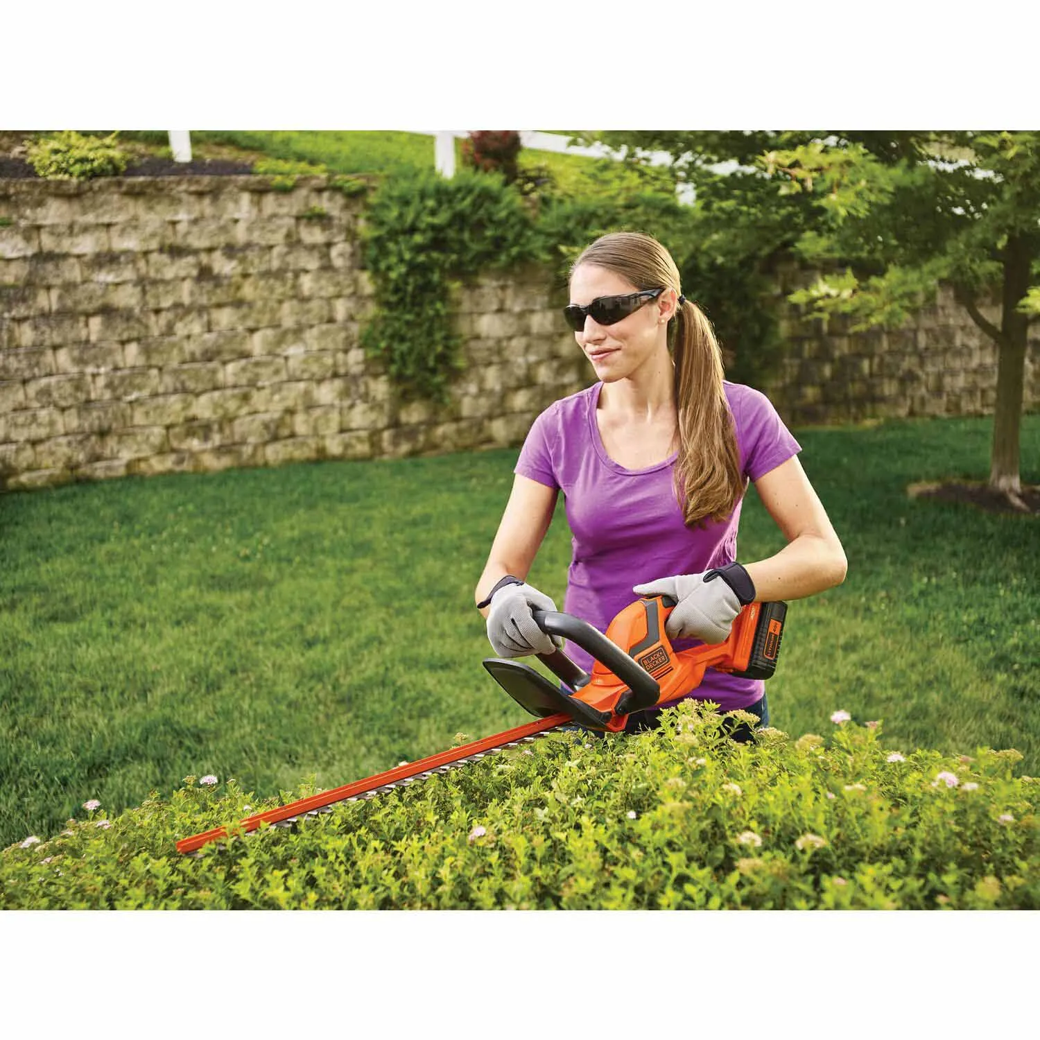 Black & Decker LHT2240C 40 V MAX 22-in Hedge Trimmer